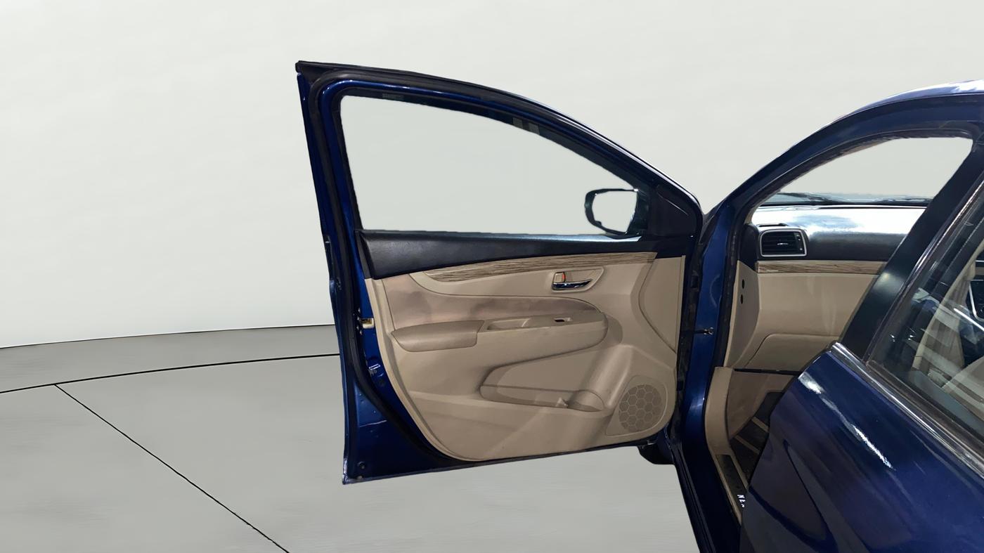 2020 Maruti Ciaz SIGMA 1.5 SHVS MT  PETROL, Petrol, Manual, 45,997 km, LHS Front Door