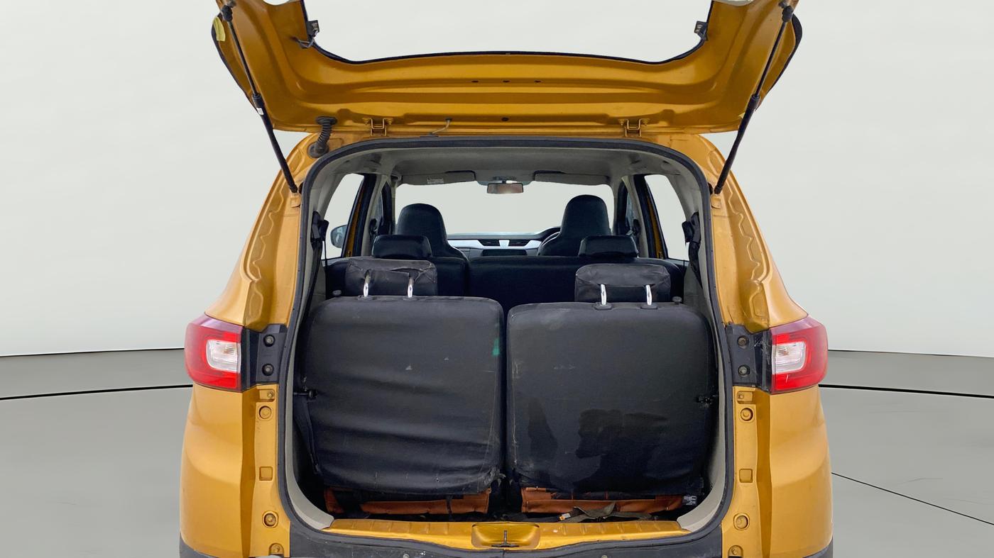 2022 Renault TRIBER RXZ AMT, Petrol, Automatic, 64,502 km, Boot Open Zoomed View