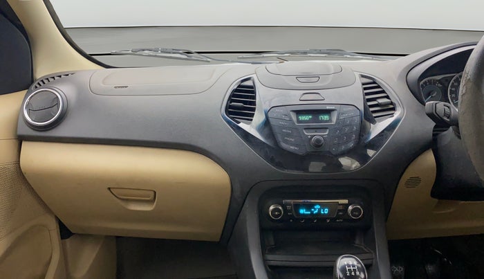 2018 Ford Figo Aspire TITANIUM 1.2 PETROL, Petrol, Manual, 61,125 km, Air Conditioner