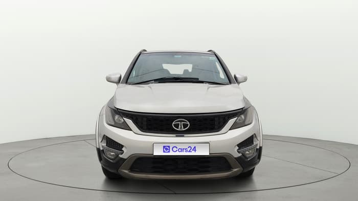 2017 Tata Hexa XTA 4X2 7 STR, Diesel, Automatic, 83,740 km, Front