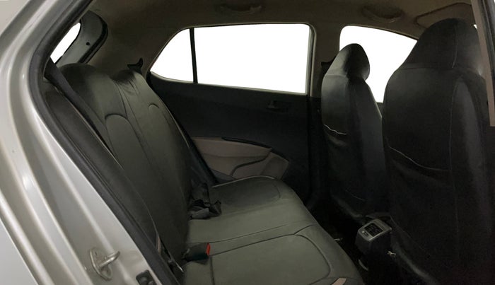 2016 Hyundai Grand i10 MAGNA 1.2 KAPPA VTVT, Petrol, Manual, 96,223 km, Right Side Rear Door Cabin