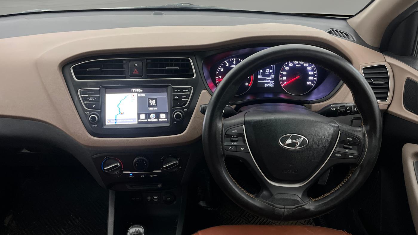 2019 Hyundai Elite i20 SPORTZ PLUS 1.2, Petrol, Manual, 84,749 km, Steering Wheel Close Up