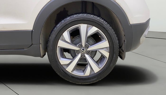 2022 Volkswagen TAIGUN TOPLINE 1.0 TSI AT, Petrol, Automatic, 55,400 km, Left Rear Wheel