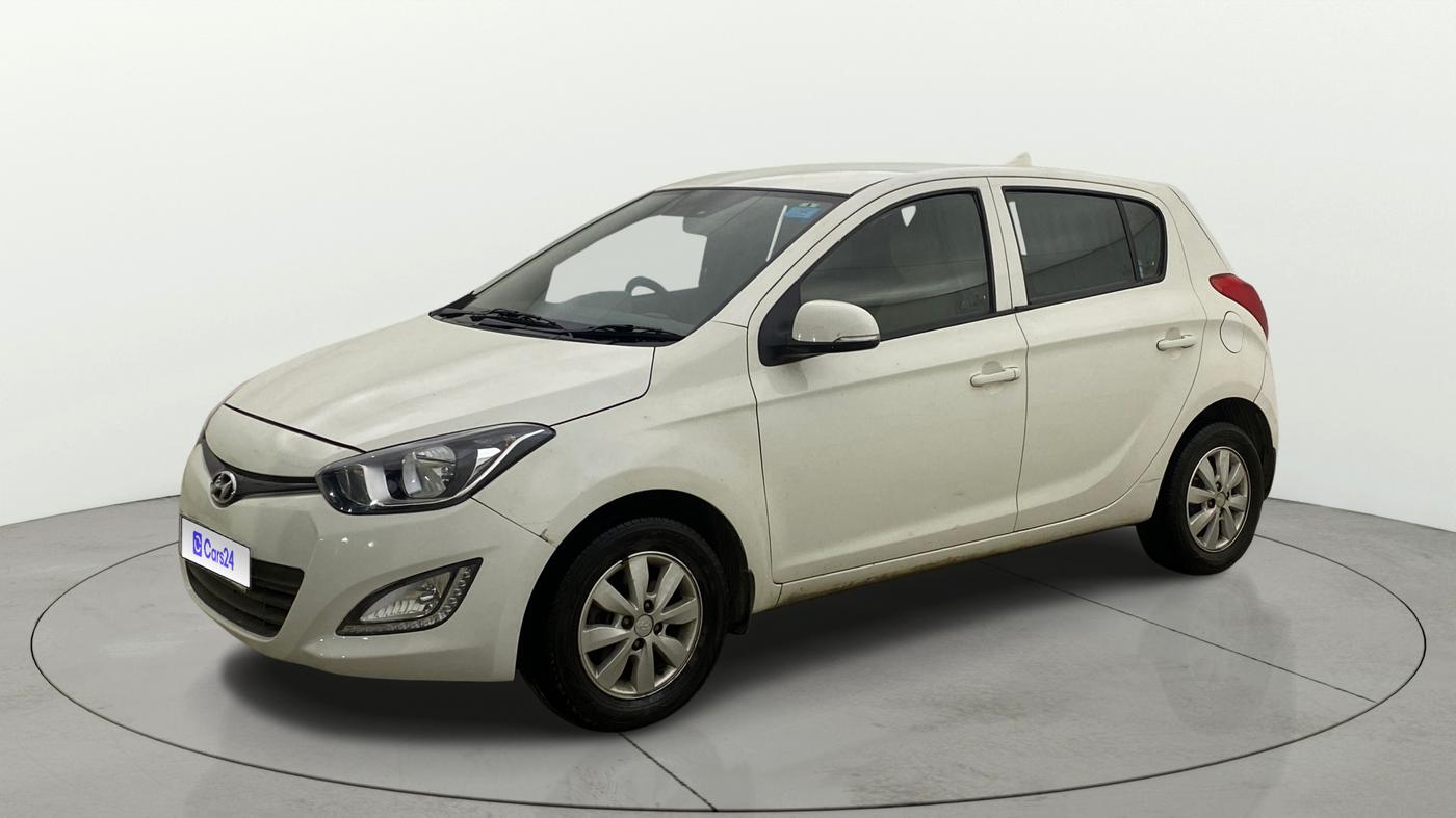 2014 Hyundai i20 SPORTZ 1.2, Petrol, Manual, 95,692 km, Left Front Diagonal