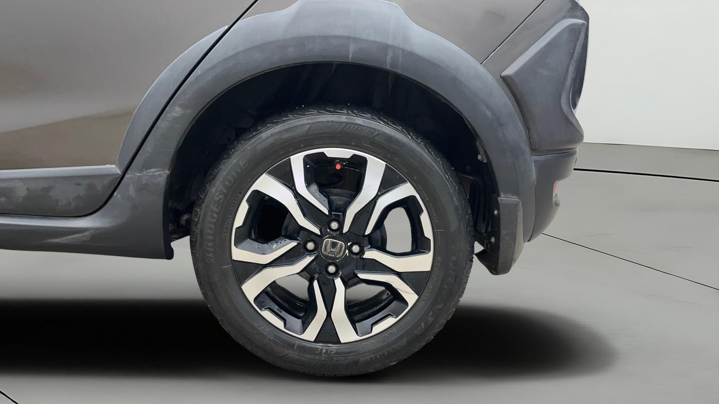 2020 Honda WR-V 1.2L I-VTEC VX MT, Petrol, Manual, 1,11,452 km, Left Rear Wheel