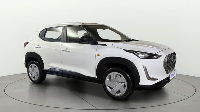 2024 Nissan MAGNITE  XE AMT EZ Shift, Petrol, Automatic, 3,807 km, Right Front Diagonal