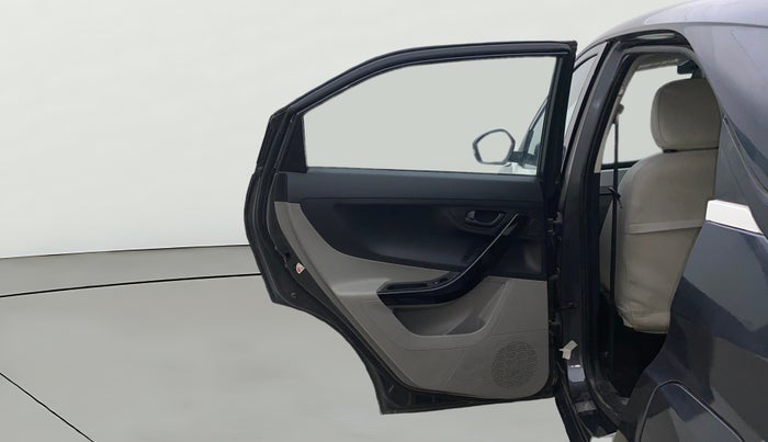 2018 Tata NEXON XM PETROL, Petrol, Manual, 77,098 km, LHS Rear Door