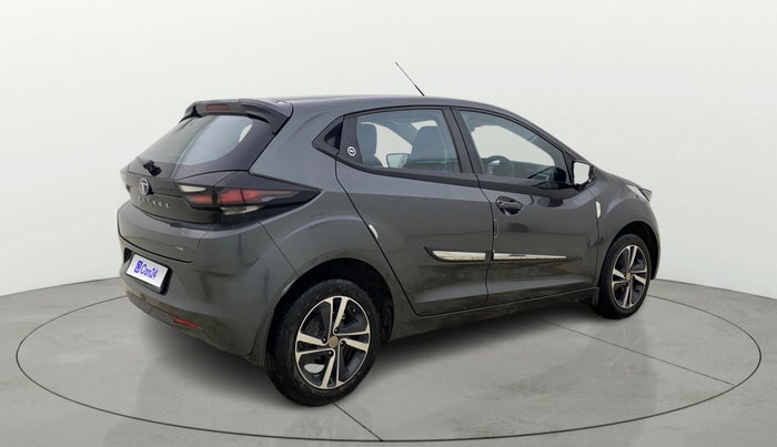 2023 Tata ALTROZ XZ CNG, CNG, Manual, 27,081 km, Right Back Diagonal