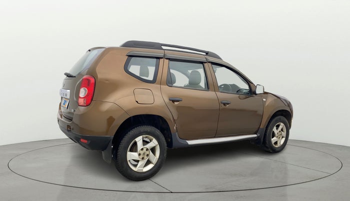 2013 Renault Duster 85 PS RXL DIESEL, Diesel, Manual, 1,11,669 km, Right Back Diagonal
