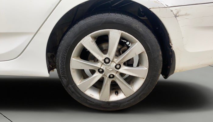 2012 Hyundai Verna FLUIDIC 1.6 CRDI SX, Diesel, Manual, 1,11,454 km, Left Rear Wheel