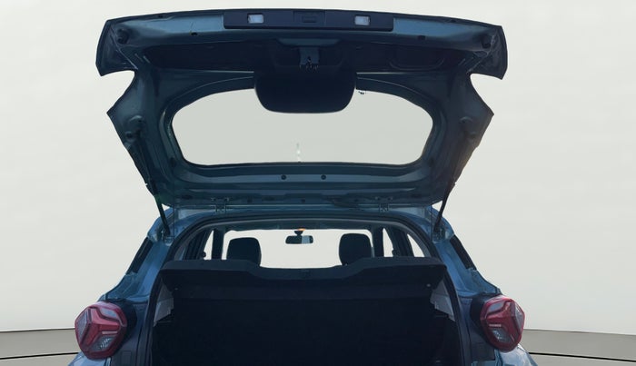 2022 Tata PUNCH ACCOMPLISHED MT, Petrol, Manual, 36,020 km, Boot Door Open