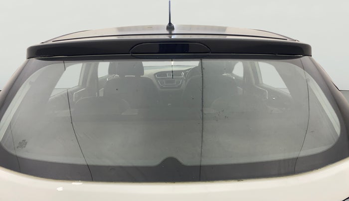 2017 Hyundai Elite i20 MAGNA 1.4 AT, Petrol, Automatic, 33,734 km, Rear Windshield