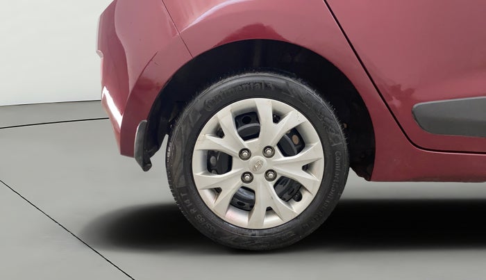 2014 Hyundai Grand i10 SPORTZ AT 1.2 KAPPA VTVT, Petrol, Automatic, 96,224 km, Right Rear Wheel