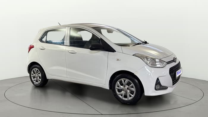 2017 Hyundai Grand i10 MAGNA 1.2 KAPPA VTVT, Petrol, Manual, 35,336 km, Right Front Diagonal