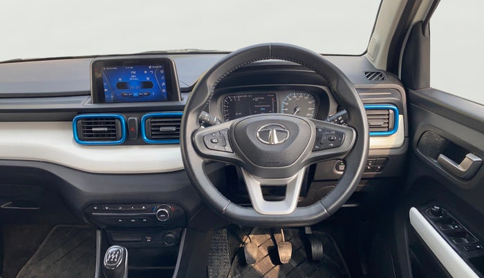 2023 Tata PUNCH CREATIVE  MT, Petrol, Manual, 10,274 km, Steering Wheel Close Up
