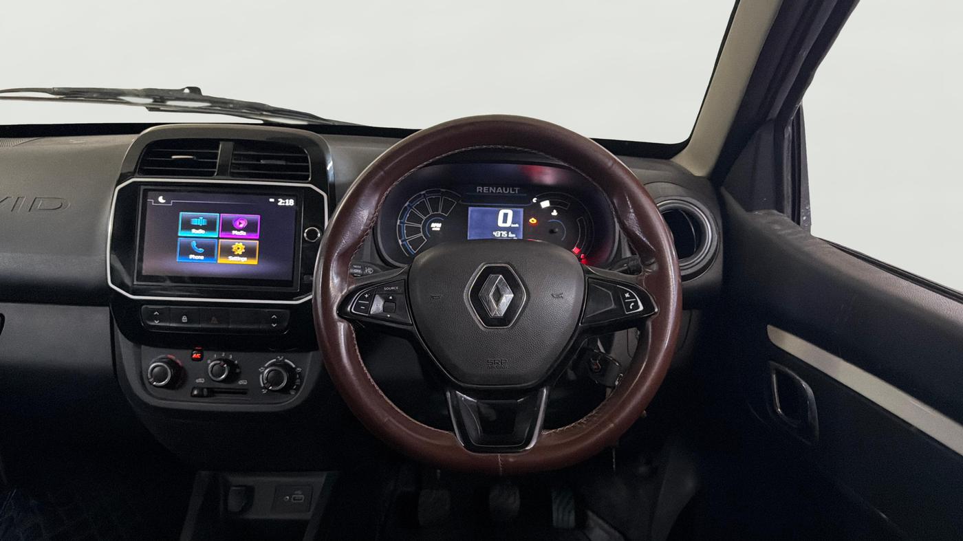 2023 Renault Kwid CLIMBER MT 1.0, Petrol, Manual, 43,742 km, Steering Wheel Close Up