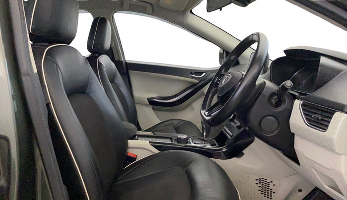 2020 Tata NEXON XZA PLUS (O) PETROL, Petrol, Automatic, 82,912 km, Right Side Front Door Cabin
