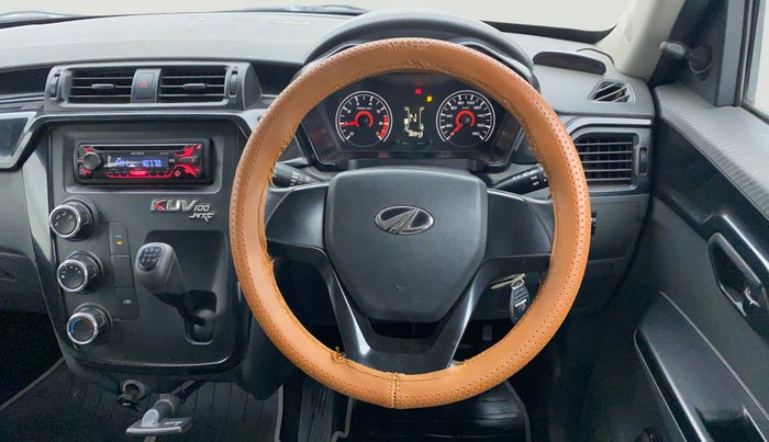 2018 Mahindra KUV 100 NXT K2 P 6 STR, Petrol, Manual, 38,892 km, Steering Wheel Close Up