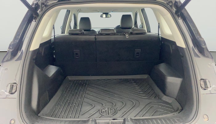 2020 MG HECTOR SHARP 1.5 DCT PETROL, Petrol, Automatic, 67,087 km, Boot Open Zoomed View