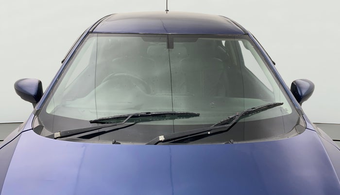 2016 Maruti Baleno ALPHA PETROL 1.2, Petrol, Manual, 53,585 km, Front Windshield