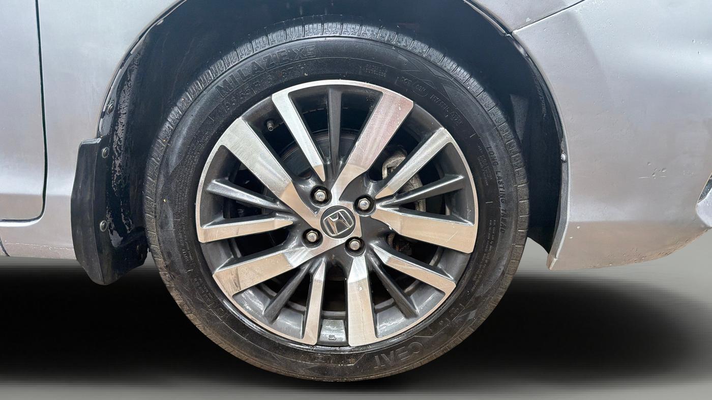 2022 Honda City 1.5L I-VTEC VX, Petrol, Manual, 66,297 km, Right Front Wheel