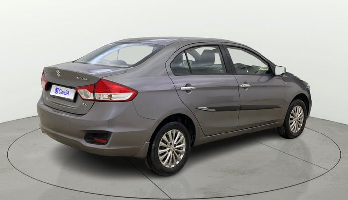 2014 Maruti Ciaz ZXI, Petrol, Manual, 99,672 km, Right Back Diagonal