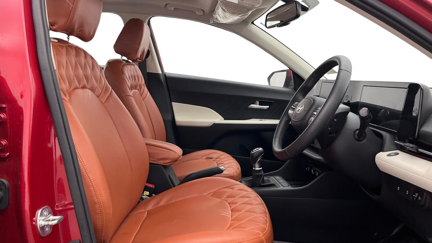 2025 Hyundai Verna SX 1.5 Turbo Petrol MT, Petrol, Manual, 4,922 km, Right Side Front Door Cabin