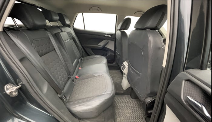 2022 Skoda KUSHAQ AMBITION 1.0L TSI MT, Petrol, Manual, 47,058 km, Right Side Rear Door Cabin