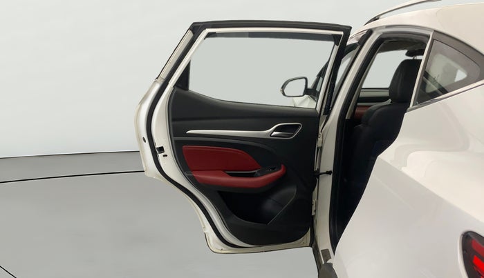 2022 MG ASTOR SAVVY 1.3 TURBO AT S RED, Petrol, Automatic, 42,010 km, LHS Rear Door