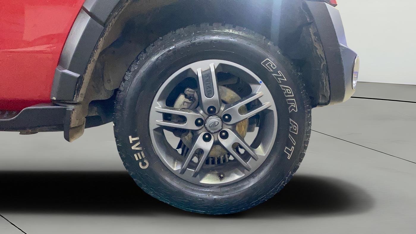 2022 Mahindra Thar LX HT PETROL 4WD MT, Petrol, Manual, 14,974 km, Right Front Wheel