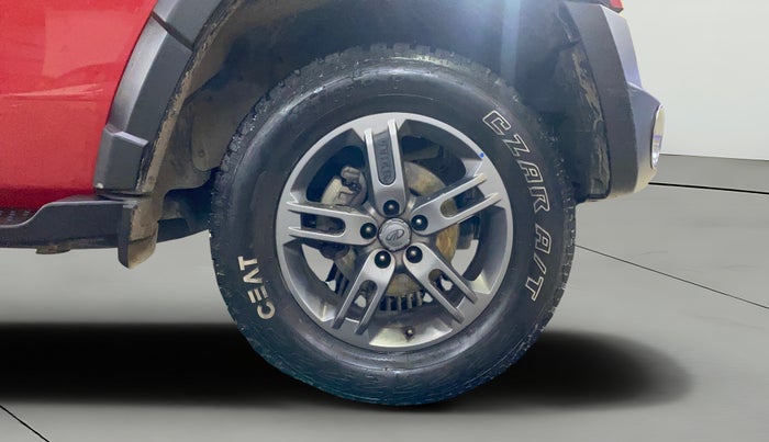 2022 Mahindra Thar LX HT PETROL 4WD MT, Petrol, Manual, 14,974 km, Right Front Wheel