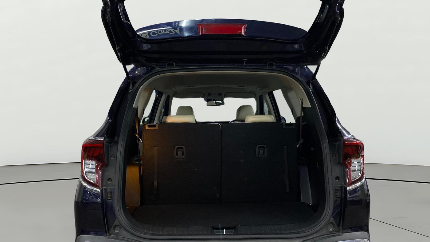 2022 KIA CARENS LUXURY PLUS 1.4 PETROL 7 STR, Petrol, Manual, 42,324 km, Boot Open Zoomed View