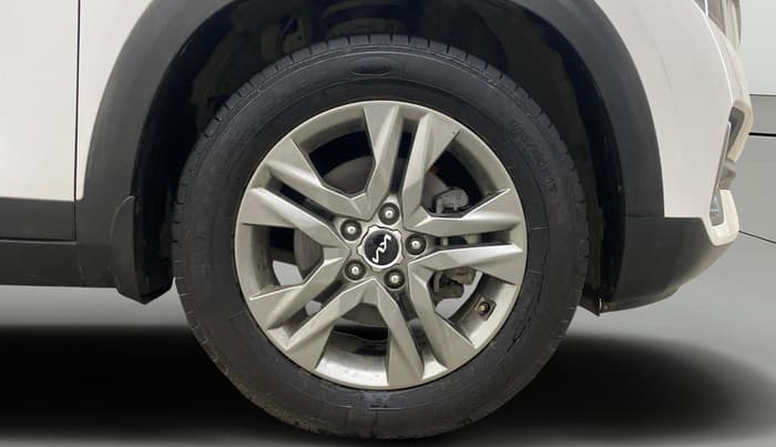 2023 KIA SELTOS HTX PLUS 1.5 IMT DIESEL, Diesel, Manual, 31,834 km, Right Front Wheel