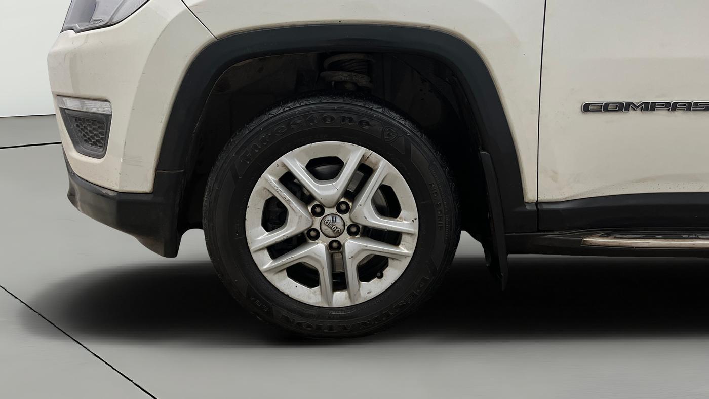 2019 Jeep Compass SPORT 1.4 PETROL, Petrol, Manual, 68,815 km, Left Front Wheel