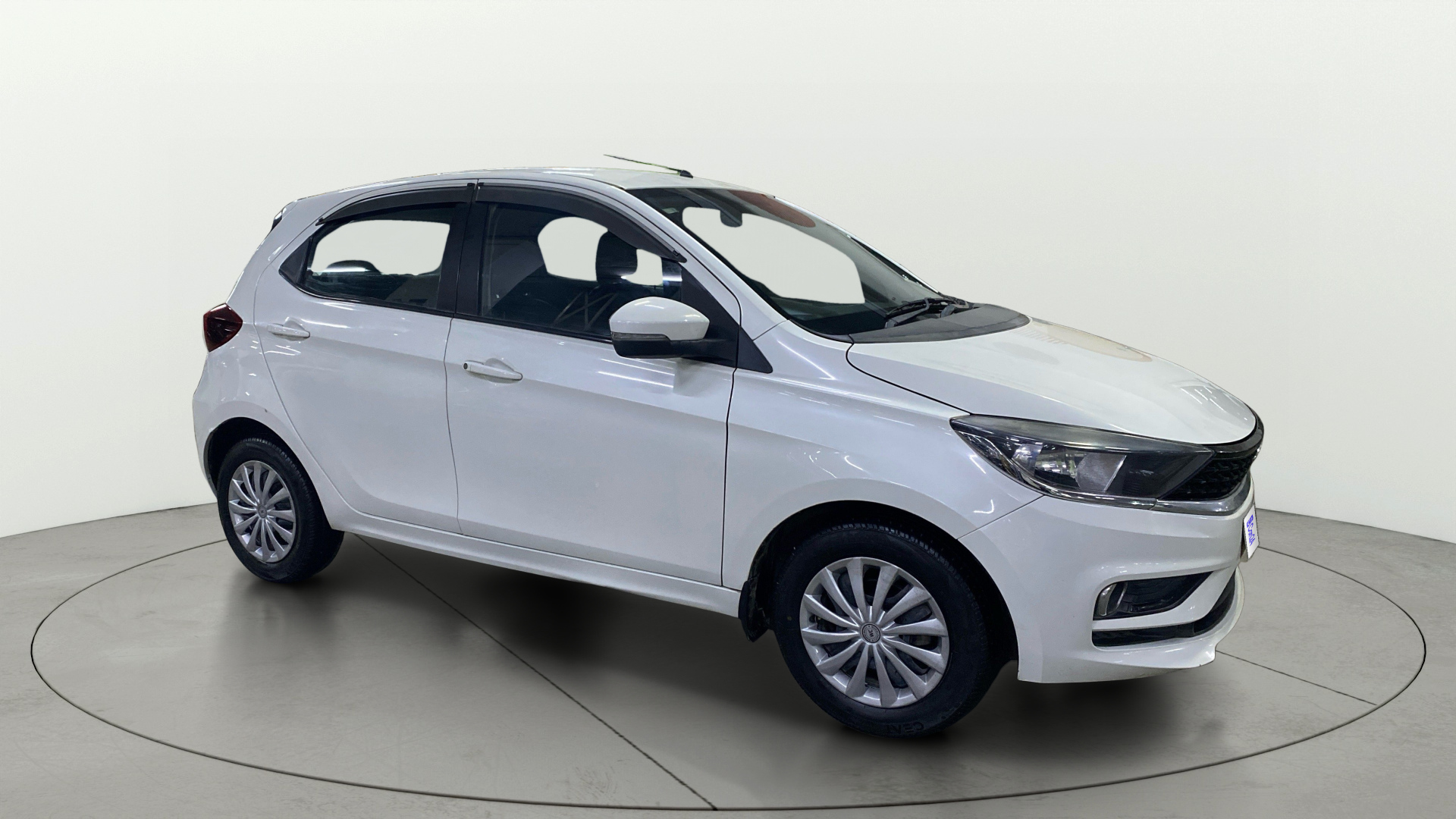 2020 Tata Tiago 2021-2026 XZA PLUS PETROL 2020 Tata Tiago 2021-2026 XZA PLUS PETROL