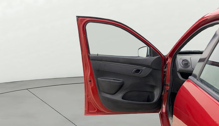 2018 Renault Kwid RXT 1.0 (O), Petrol, Manual, 23,668 km, LHS Front Door