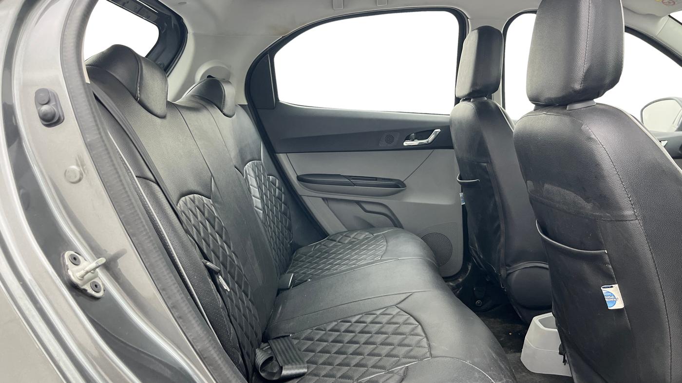 2020 Tata Tiago XZA PLUS PETROL, Petrol, Automatic, 31,205 km, Right Side Rear Door Cabin