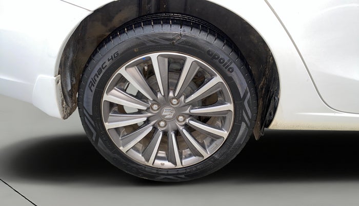 2021 Maruti Ciaz ALPHA  AT 1.5 SHVS PETROL, Petrol, Automatic, 33,910 km, Right Rear Wheel