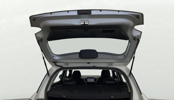 2021 Hyundai VENUE S+ 1.2, Petrol, Manual, 22,786 km, Boot Door Open