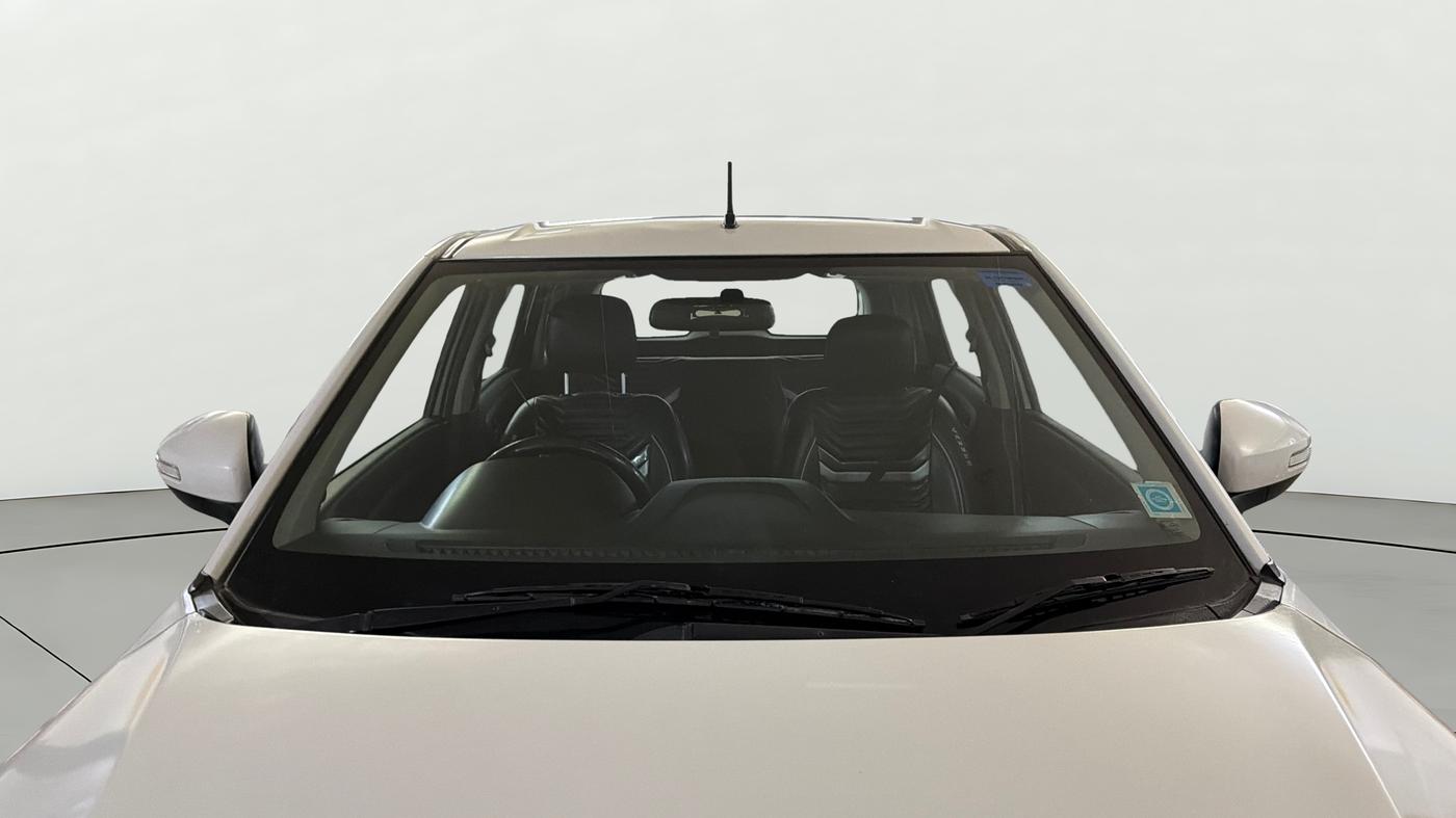 2022 Maruti Vitara Brezza LXI, Petrol, Manual, 52,003 km, Front Windshield