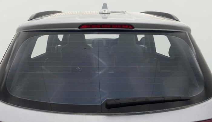 2025 Hyundai GRAND I10 NIOS ASTA AMT 1.2 KAPPA VTVT, Petrol, Automatic, 2,707 km, Rear Windshield