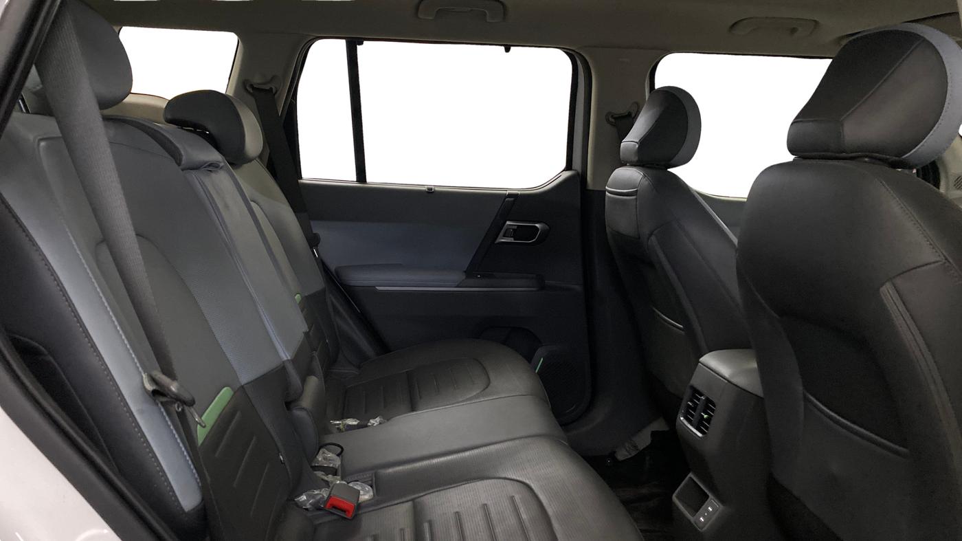 2025 KIA SYROS  HTX 1.0 Turbo 6MT, Petrol, Manual, 16,759 km, Right Side Rear Door Cabin