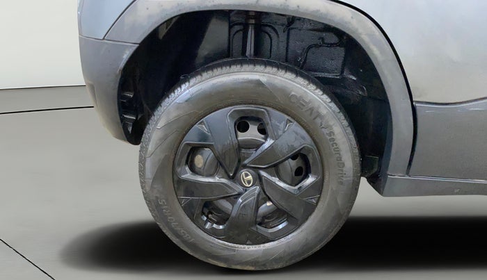 2022 Tata PUNCH ADVENTURE MT, Petrol, Manual, 38,563 km, Right Rear Wheel