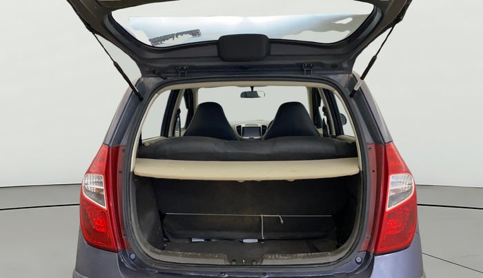 2014 Hyundai i10 MAGNA 1.1, Petrol, Manual, 65,215 km, Boot Open Zoomed View