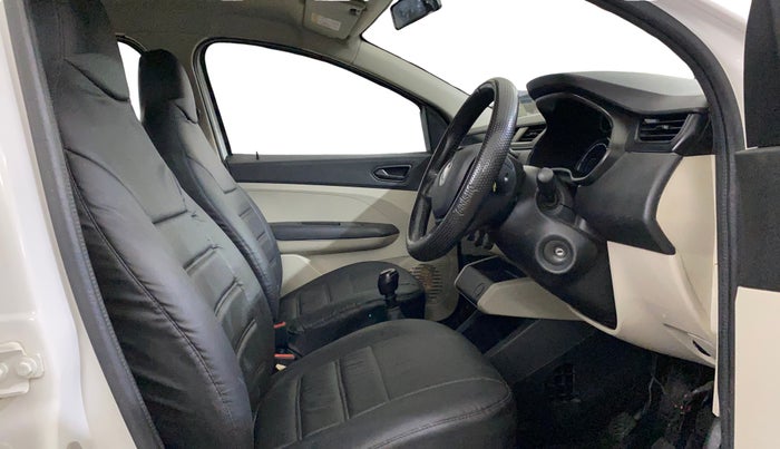 2022 Renault TRIBER RXE MT, Petrol, Manual, 57,127 km, Right Side Front Door Cabin