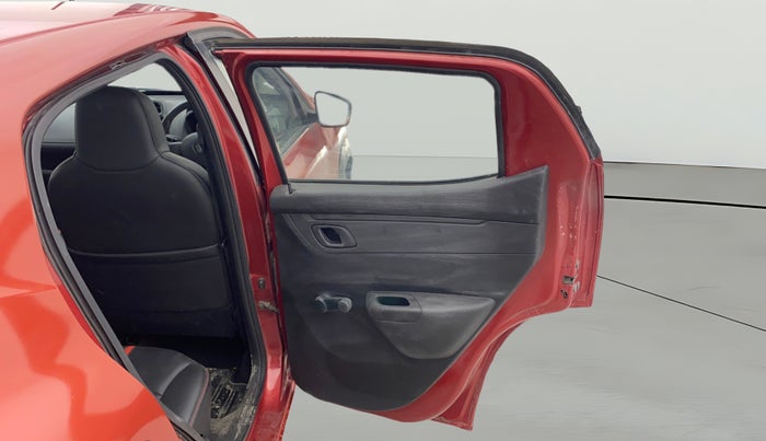 2017 Renault Kwid RXT 1.0 AMT, Petrol, Automatic, 70,086 km, RHS Rear Door