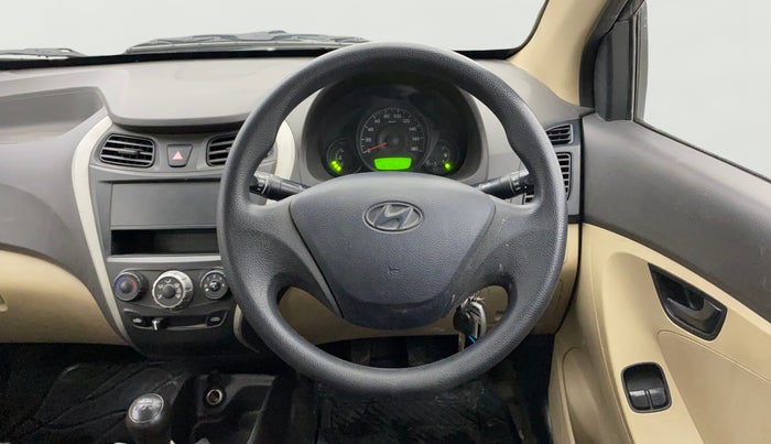 2017 Hyundai Eon ERA +, Petrol, Manual, 30,745 km, Steering Wheel Close Up