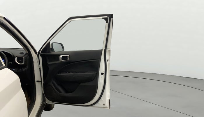 2019 Hyundai VENUE SX PLUS 1.0 TURBO DCT, Petrol, Automatic, 42,674 km, RHS Front Door