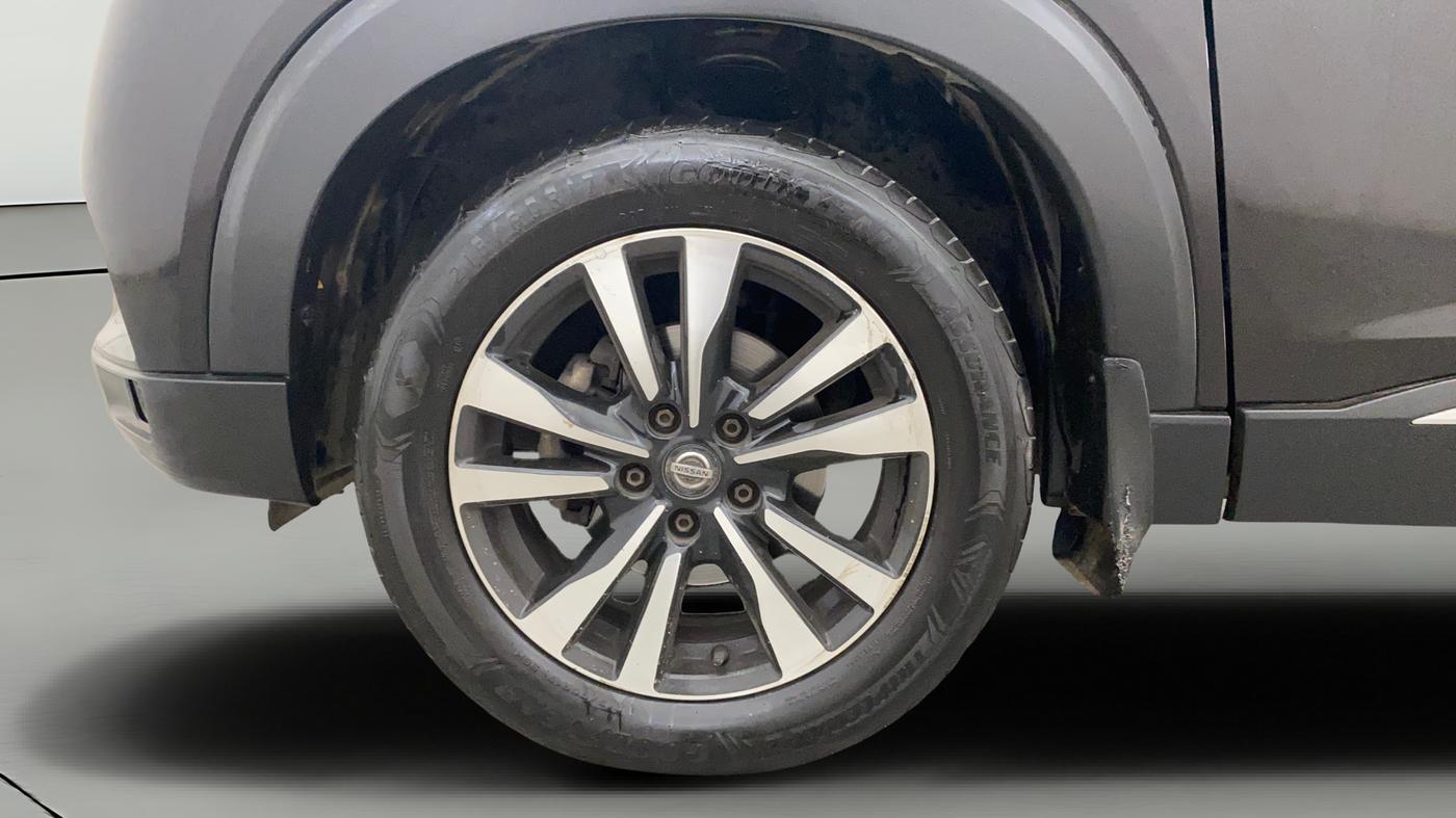 2019 Nissan Kicks XV DIESEL, Diesel, Manual, 56,916 km, Left Front Wheel