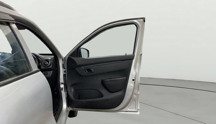 2020 Renault Kwid RXL, Petrol, Manual, 21,303 km, RHS Front Door